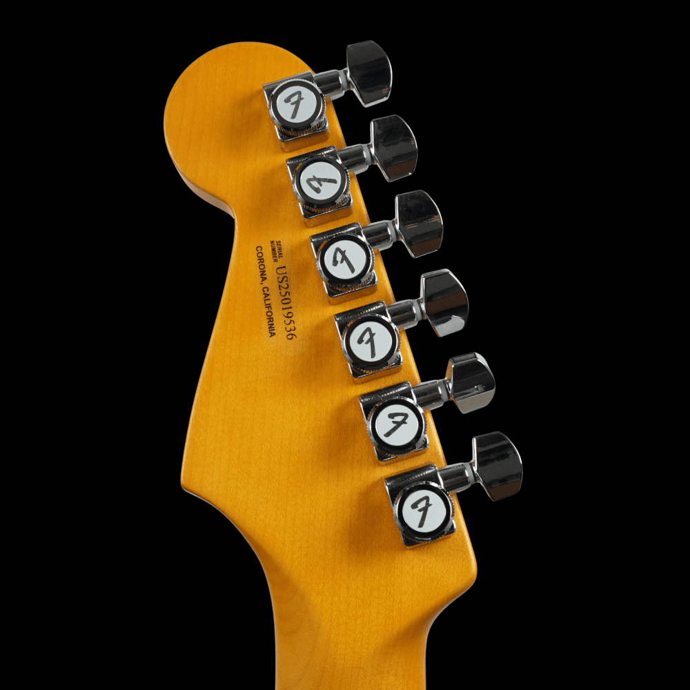 American Ultra II Stratocaster In Avalanche (Pre-Owned)