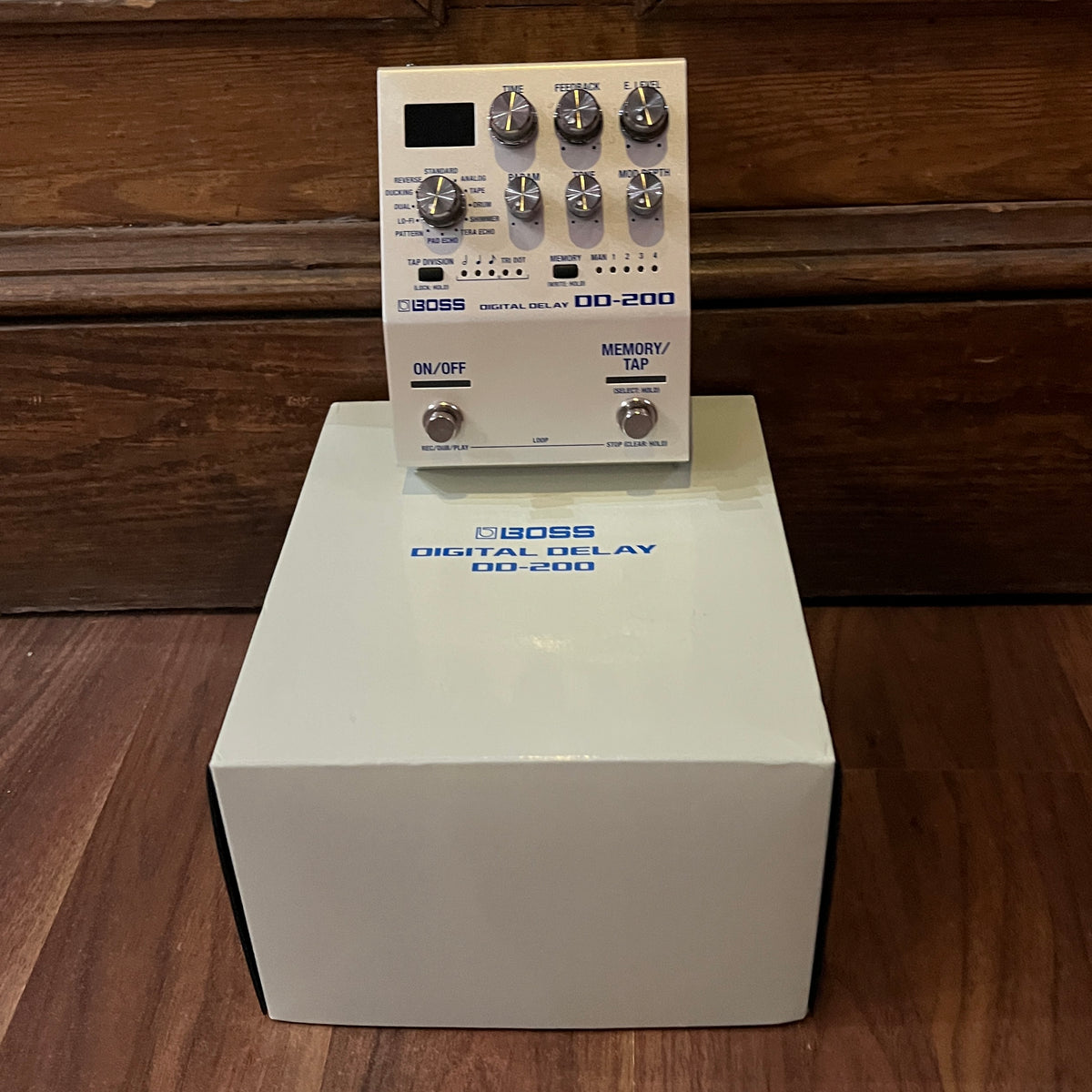 Boss DD-200 Digital Delay Pedal (Pre-Owned)