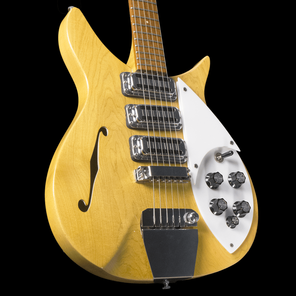Restored 1967 325 6 String in Mapleglo (Pre-owned)