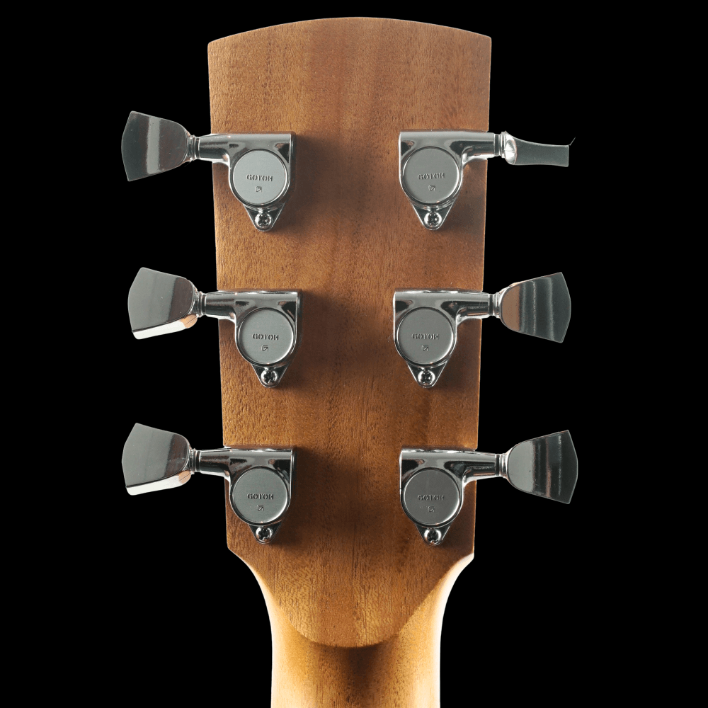 Fenech VTP Grand Auditorium Cutaway Camphor in Natural