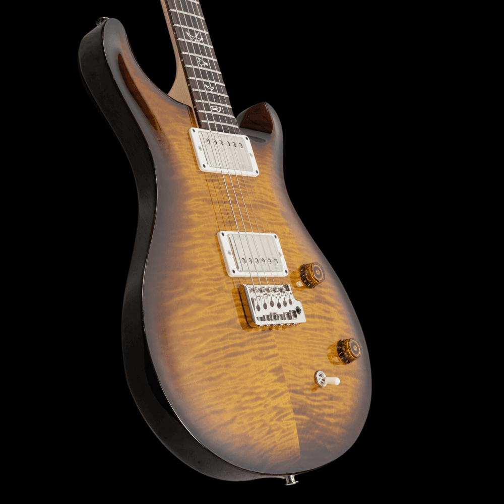 CE22 LTD in Black Amber