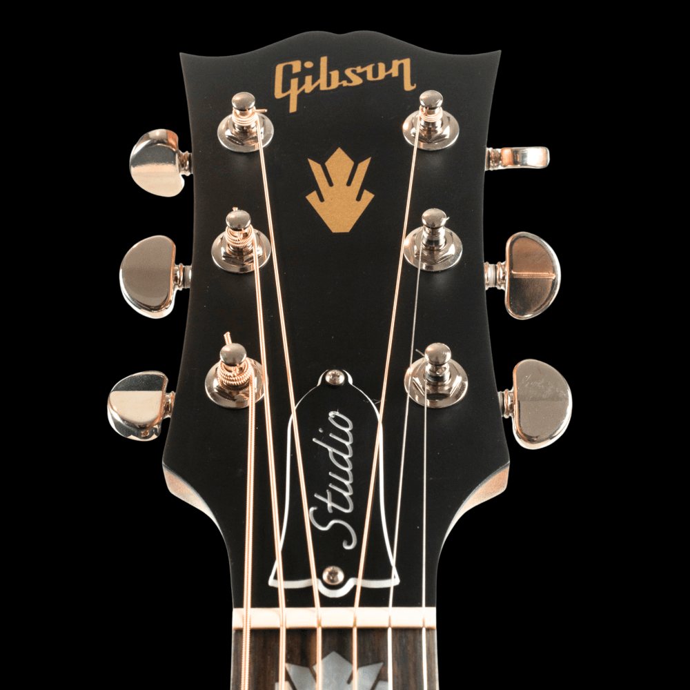 SJ-200 Studio Rosewood in Satin Natural