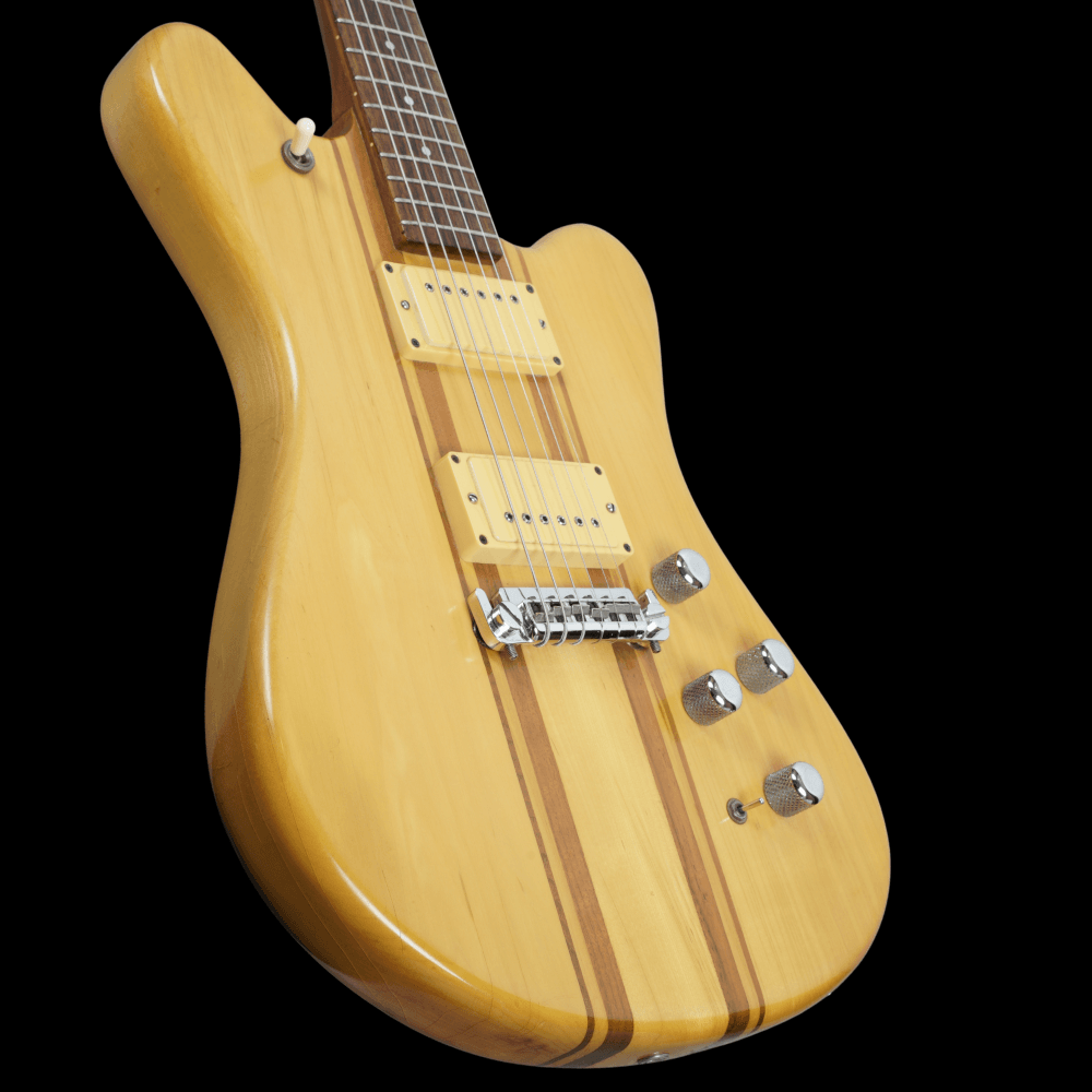 1979 E-18, Natural (Pre-Owned)