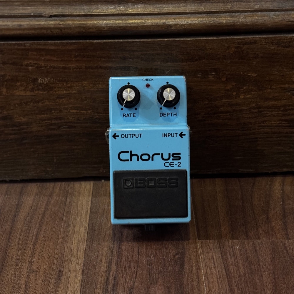 1982 CE-2 Chorus Pedal Made in Japan (Pre-owned)