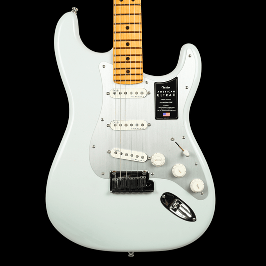 American Ultra II Stratocaster In Avalanche (Pre-Owned)