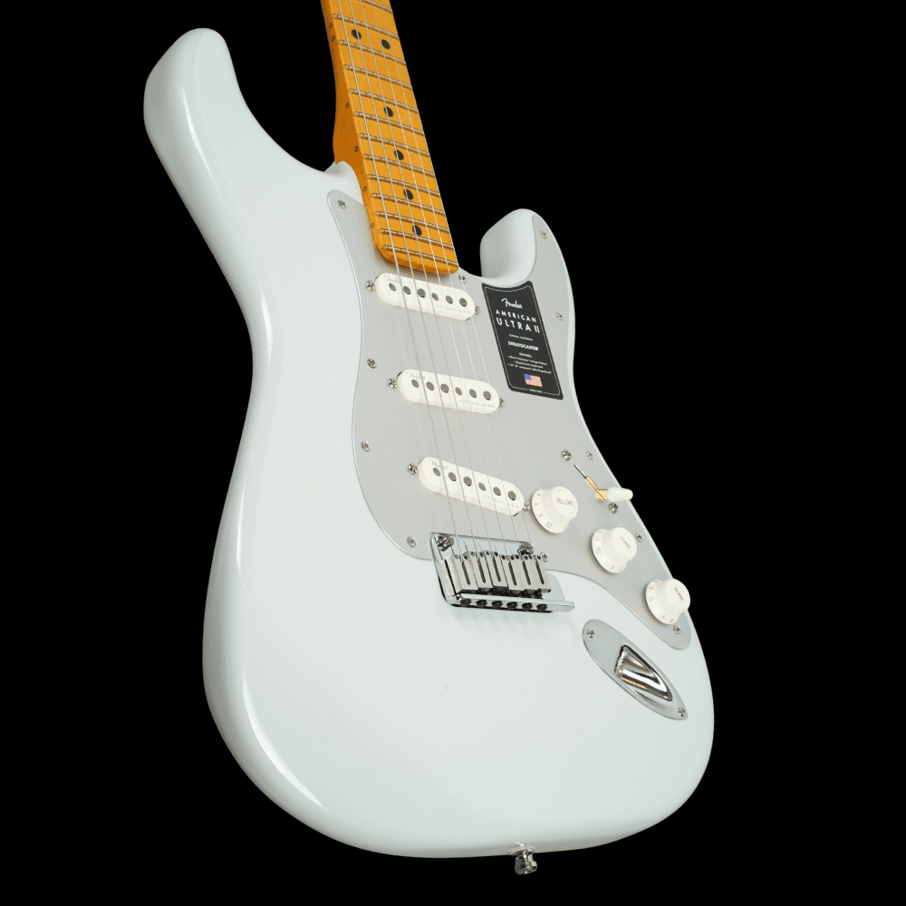 American Ultra II Stratocaster In Avalanche (Pre-Owned)