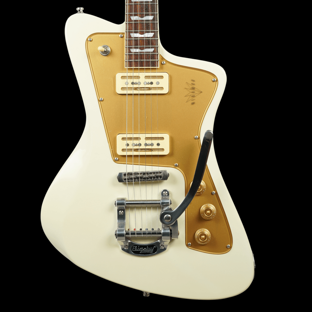 Wingman, Vintage White (Pre-Owned)