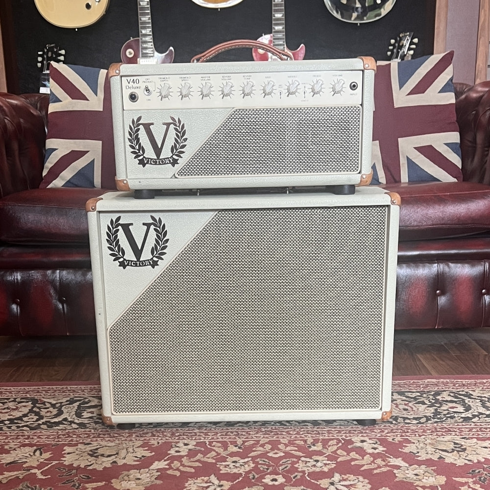 V40 Duchess Deluxe & 1x12 Cab in White (Pre-Owned)