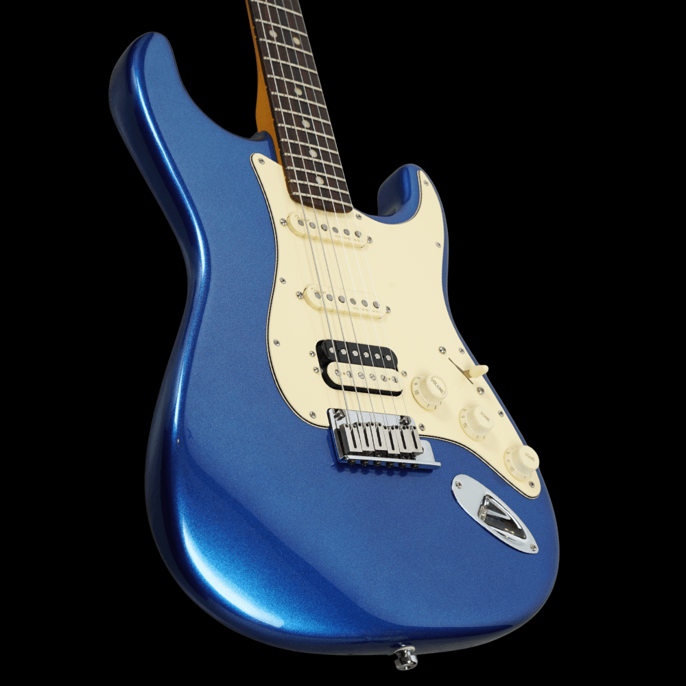 American Ultra Stratocaster HSS, Cobra Blue (Pre-Owned)