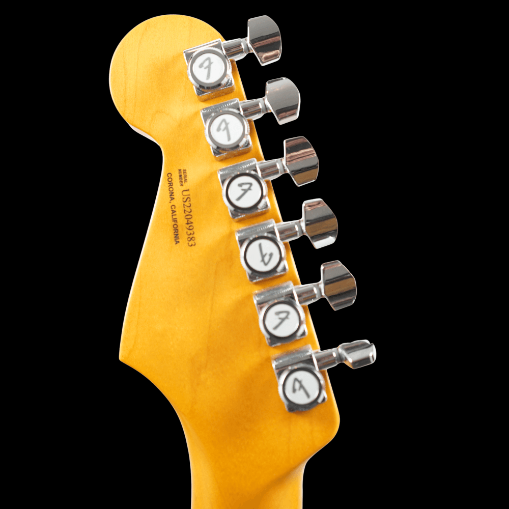 American Ultra Stratocaster HSS, Cobra Blue (Pre-Owned)