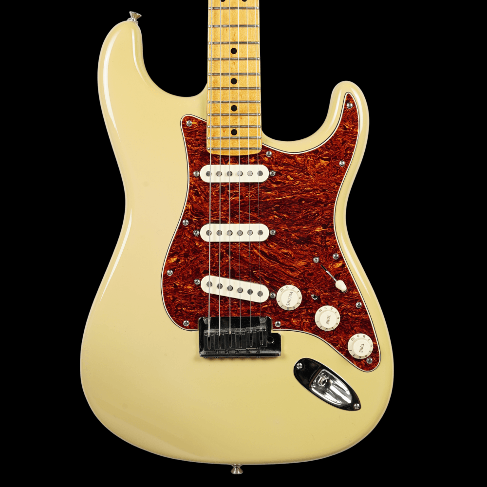 2012 Custom Deluxe Stratocaster NOS, Desert Sand (Pre-Owned)
