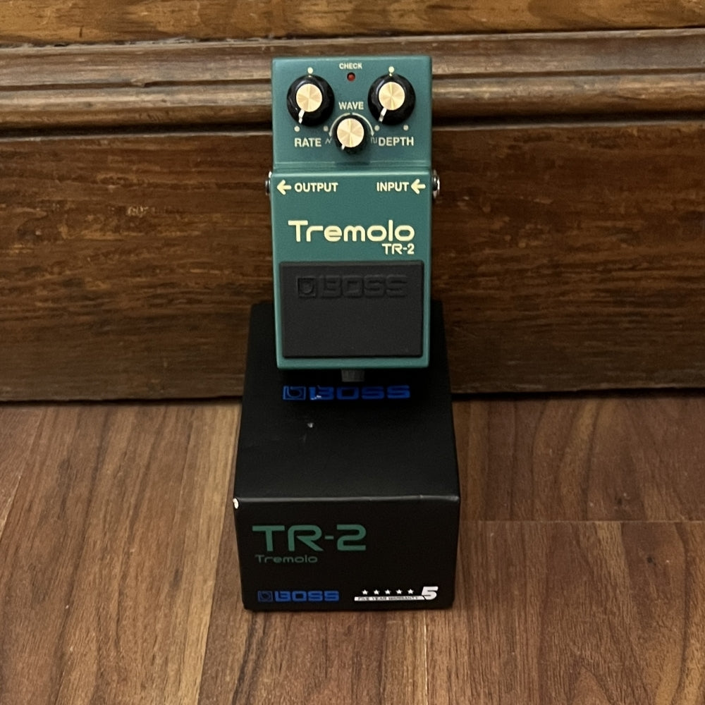 TR-2 Tremolo Guitar Effects Pedal (Pre-Owned)