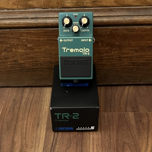 TR-2 Tremolo Guitar Effects Pedal (Pre-Owned)