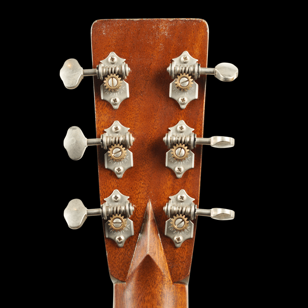 OOO37 (Medium Aged)
