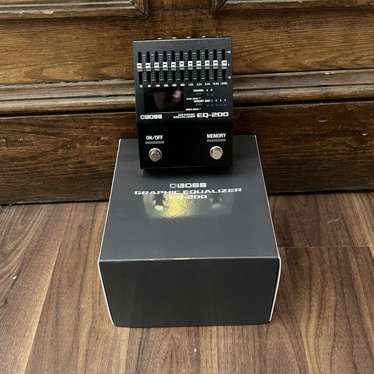 EQ-200 Graphic Equalizer (Pre-Owned)