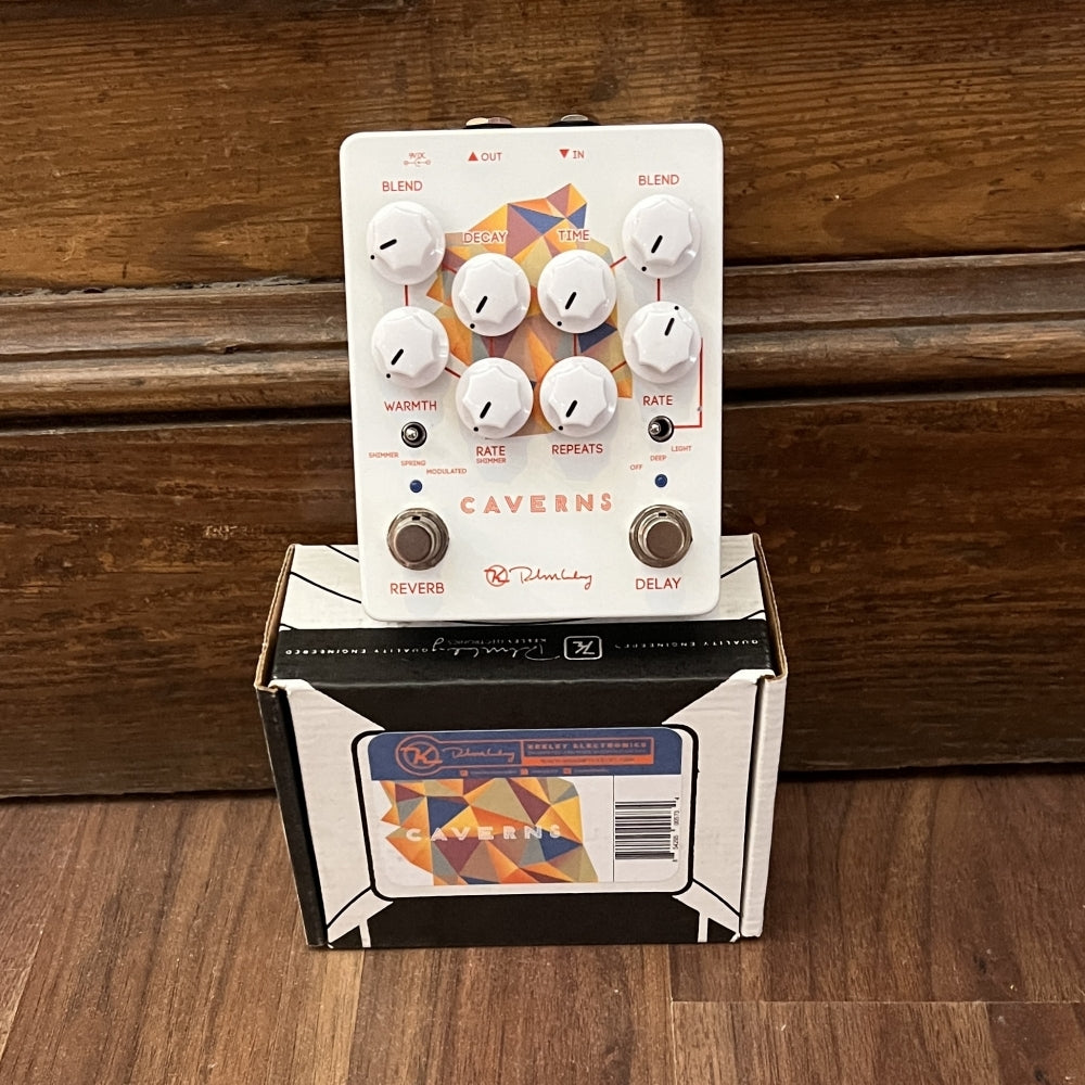 Caverns V2 Delay Reverb Pedal (Pre-Owned)