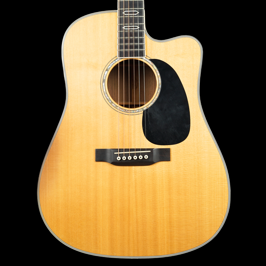 Martin DC Aura GT Electro Acoustic (Pre-Owned)