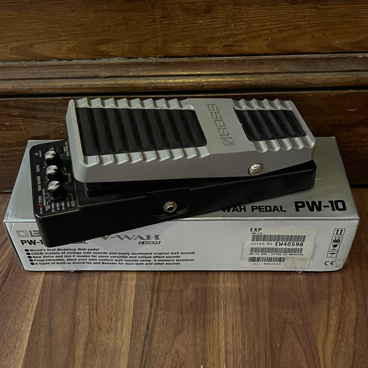 Boss PW-10 V-Wahl Modeling Wah Pedal (Pre-Owned)