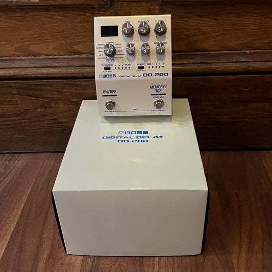 Boss DD-200 Digital Delay Pedal (Pre-Owned)