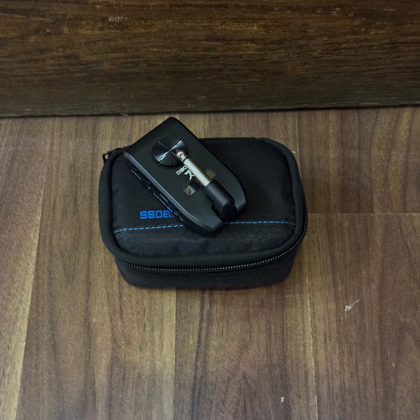 Boss Katana Go Mini Headphone Amp w/ Case (Pre-owned)