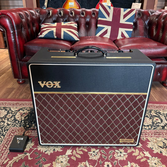 Vox AC15HWR1X Hand Wired Amp (Pre-Owned)