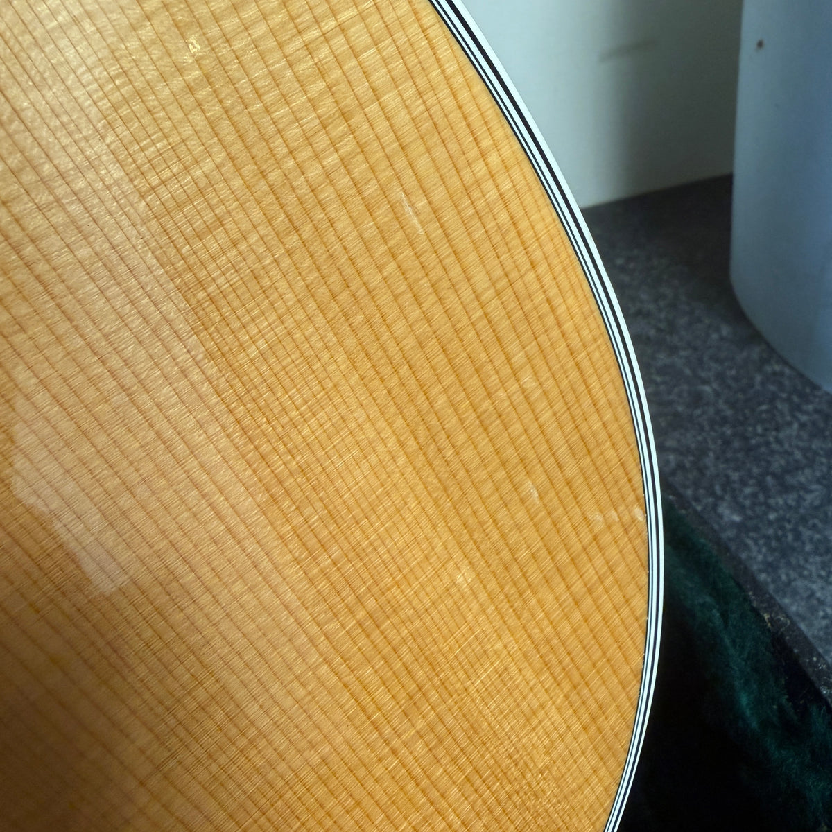 Martin DC Aura GT Electro Acoustic (Pre-Owned)
