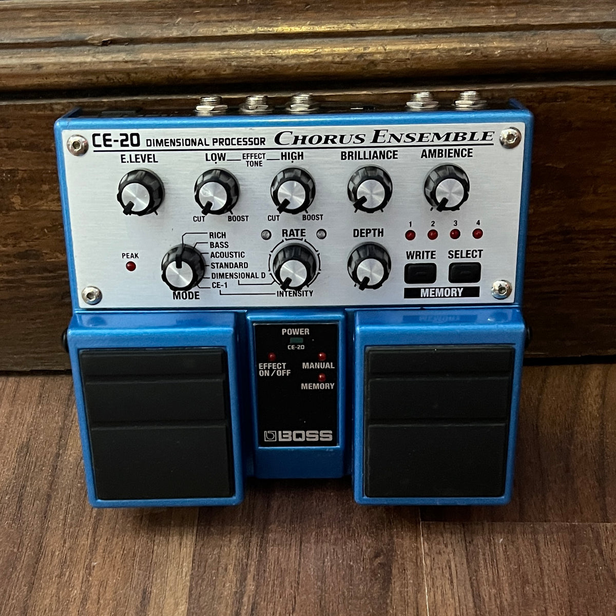 Boss CE-20 Chorus Ensemble (Pre-Owned)