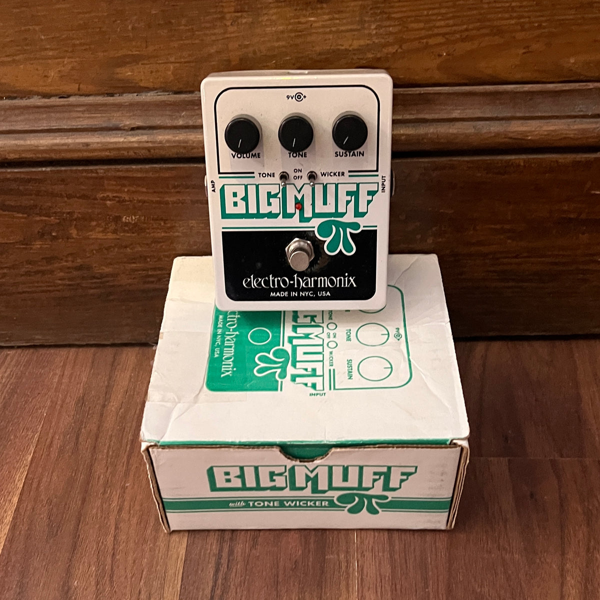 Electro Harmonix Big Muff w/Tone Wicker (Pre-Owned)